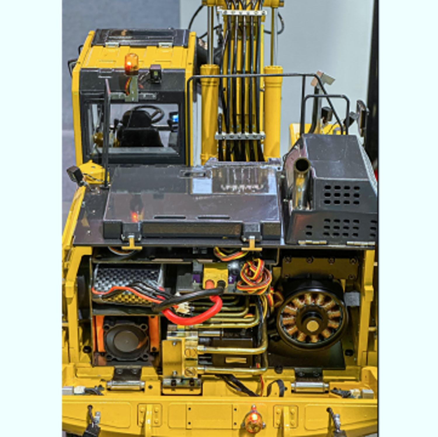 PW180 98% Metal 1:12 RC Hydraulic Excavator Digger 10CH Valve Model Pump Motor