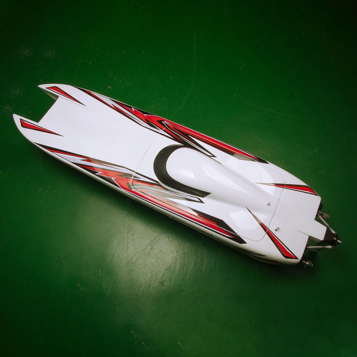 100KM/H RC Racing Boats DTRC E33 Model High Speed Boat Model Servo Dual Motor